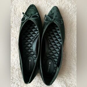 NWOT Birdies | the goldfinch flat